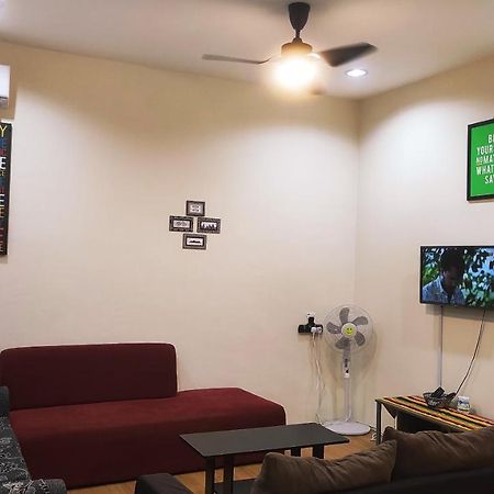 Hornbill Homestay Samarahan Kota Samarahan Exterior foto